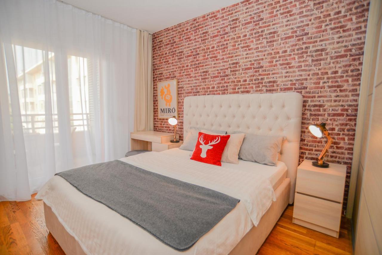 Lovely Apartment At City Quart Podgorica Buitenkant foto