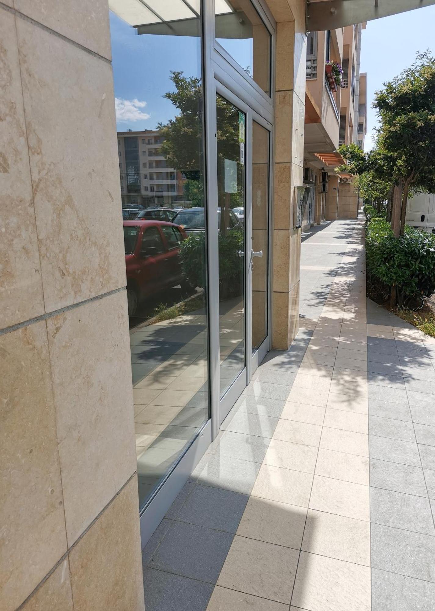 Lovely Apartment At City Quart Podgorica Buitenkant foto