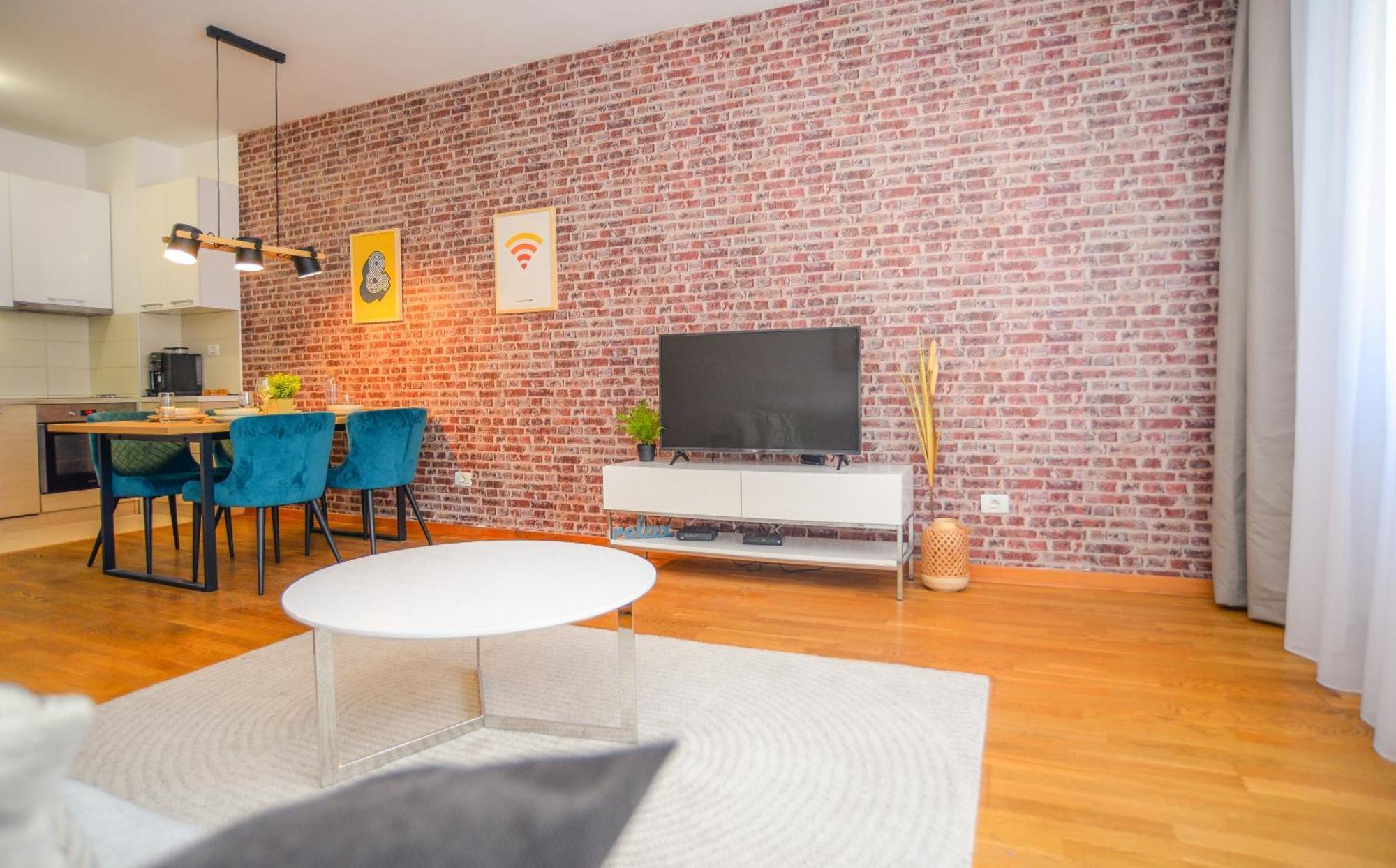Lovely Apartment At City Quart Podgorica Buitenkant foto